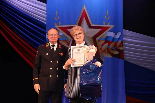 Николай Макариков поздравил ветеранов органов внутренних дел с профессиональным праздником