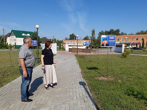 Парламентарий Николай Игнатов проконтролировал ход работ в «Парке Героев» в поселке Александро-Невский