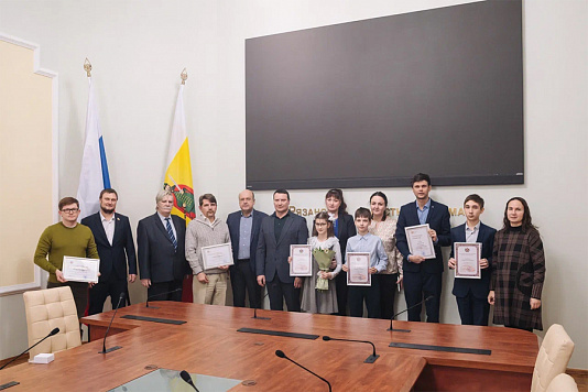 В региональном парламенте вручили награды рязанским спортсменам 