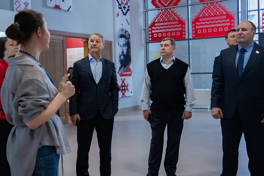 Парламентарии посетили новую экспозицию Рязанского исторического музея 