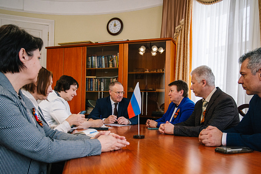 Сотрудники аппаратов законодательных собраний Рязанской и Белгородской областей обменялись опытом работы