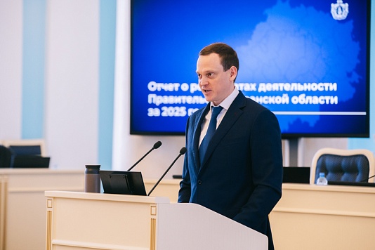 Губернатор Павел Малков ответил на вопросы депутатов