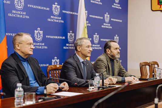 Аркадий Фомин: Уверен, что скоординированные усилия Государственной Думы и регионов позволят достичь значительных результатов